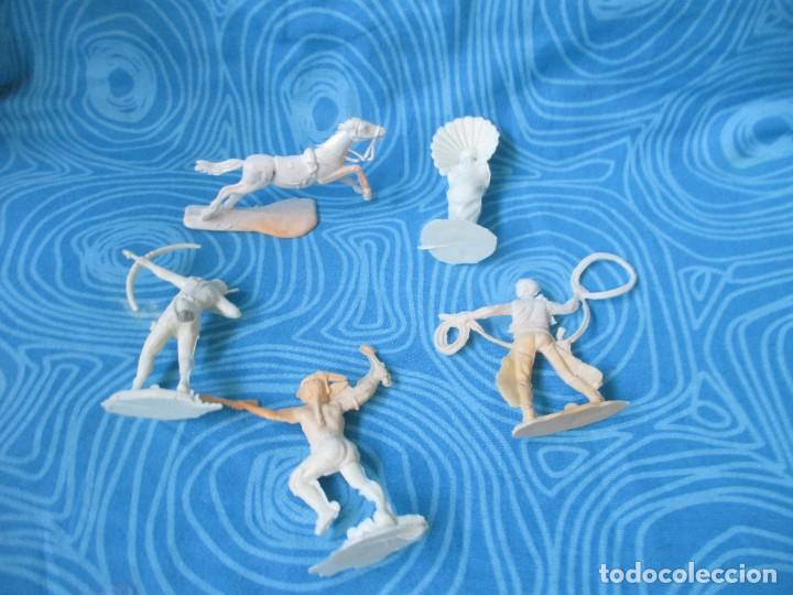 Figuras de goma y PVC: LOTE INDIOS Y VAQUEROS - Foto 5