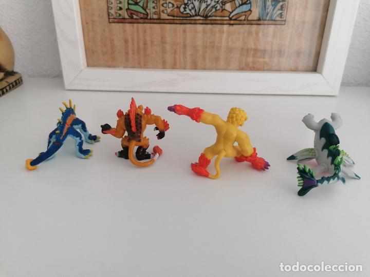 Figuras de goma y PVC: Invizimals comansi - Foto 2