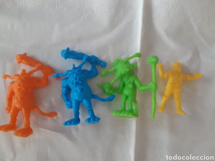 Figuras de goma y PVC: Star wars ewoks & droids dunkin - Foto 1