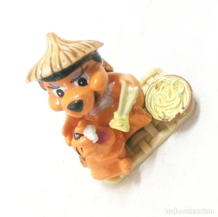 Kinder Figures: kINDER CASTOR CASTORES CHINOS JAPONESES FIGURAS MU&Ntilde;ECOS HUEVO CHOCOLATE variante