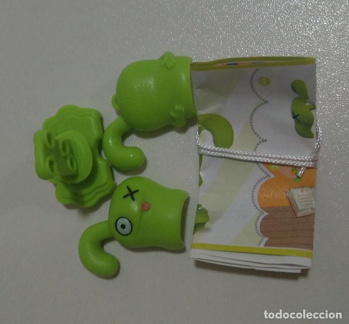 Kinder Figures: kinder ugly dolls doll mu&ntilde;eco feo 2021 completo bpz papel colgante cuerda verde vv