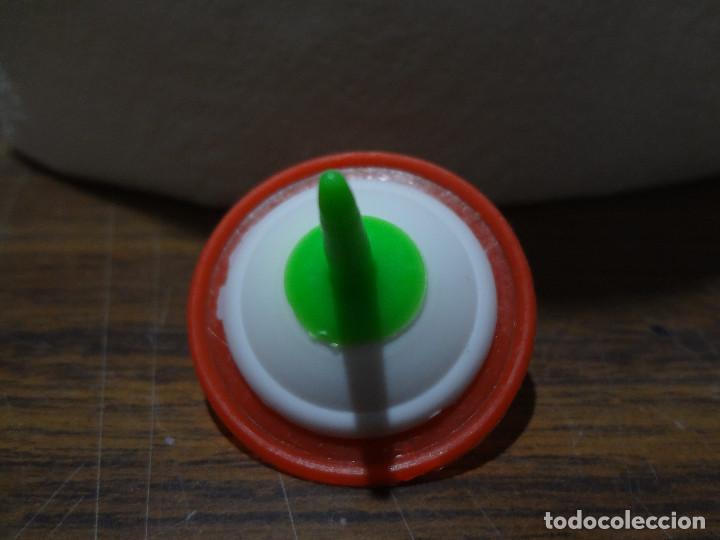 Figuras de goma y PVC: PEONZA DUNKIN - Foto 1