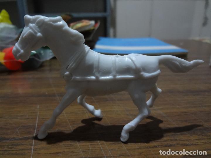 Figuras de goma y PVC: CABALLO DE COMANSI - Foto 3