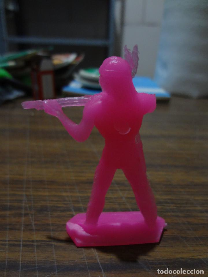 Figuras de goma y PVC: FIGURA INDIO DE COMANSI - Foto 2