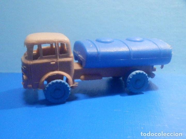 Figuras de Goma y PVC: Camión Plástico - Cabeza Tractora con Cuba, Cisterna - Kiosko 60´s 70´s - Foto 1 - 280725978