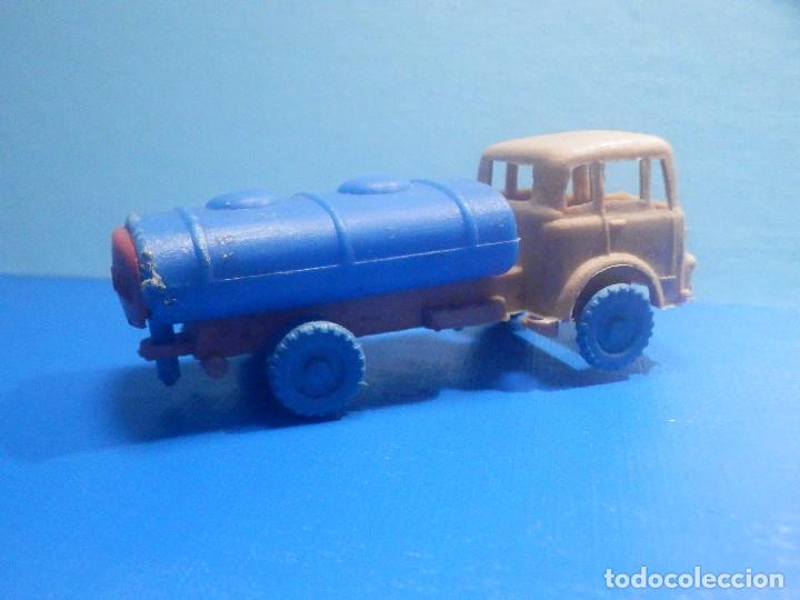 Figuras de Goma y PVC: Camión Plástico - Cabeza Tractora con Cuba, Cisterna - Kiosko 60´s 70´s - Foto 3 - 280725978