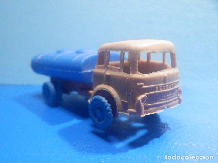 Figuras de Goma y PVC: Camión Plástico - Cabeza Tractora con Cuba, Cisterna - Kiosko 60´s 70´s - Foto 5 - 280725978