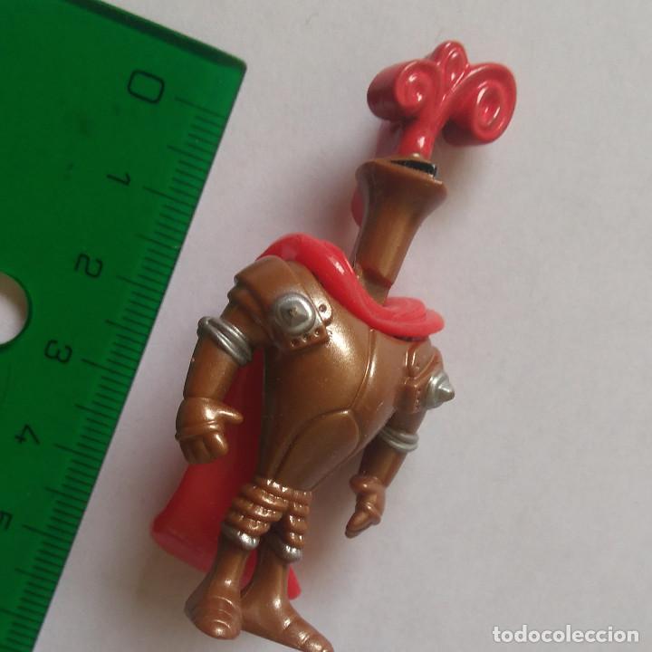 Kinder &Uuml;berraschung: soldado caballero armadura carro medieval figura animal carruaje edad media Royaume de la Rigolade