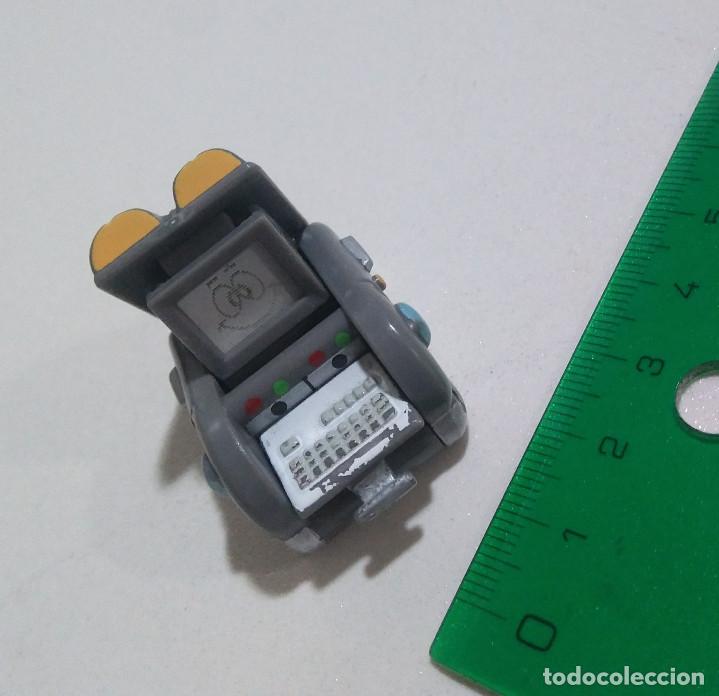 Figuras de Borracha e PVC: cybertop kinder ordenador personaje kinder pc lenticular cyber top