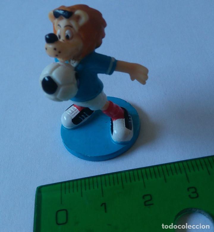 Figure di Gomma e PVC: figura pvc rik rok pormocional francia figurita futbol futbolista mu&ntilde;eco miniatura leon lion mini