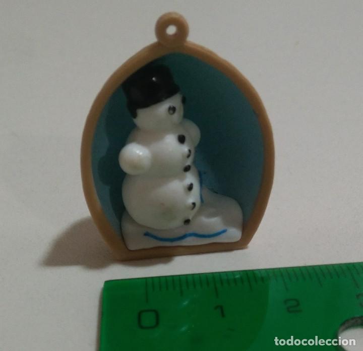 Figure di Gomma e PVC: kinder navidad cascara nuez adorno colgante navide&ntilde;o snowman miniatura mini diorama para colgar