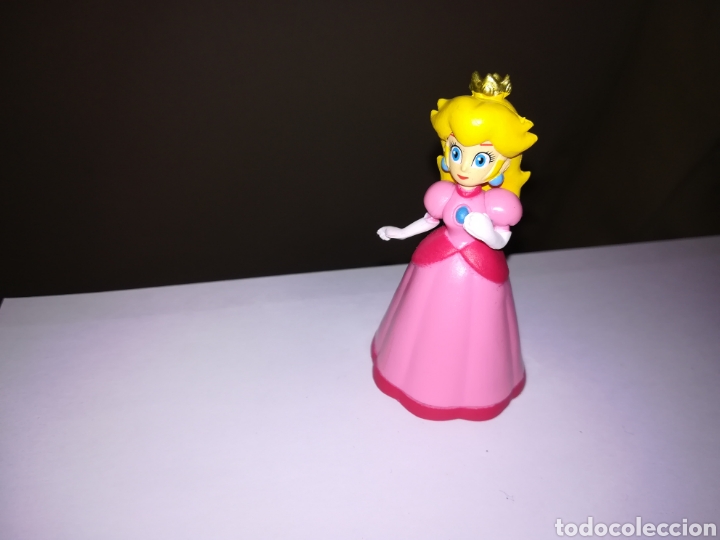 figura súper mario bros princesa peach trasform - Comprar Outras Figuras de  Borracha e PVC no todocoleccion