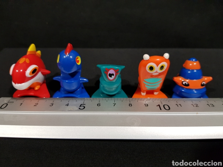 Gummi- und PVC-Figuren: Star Monsters MBI Magic Box