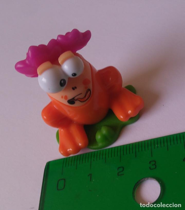 Figurines en Caoutchouc et PVC: kinder pascua bicho cera