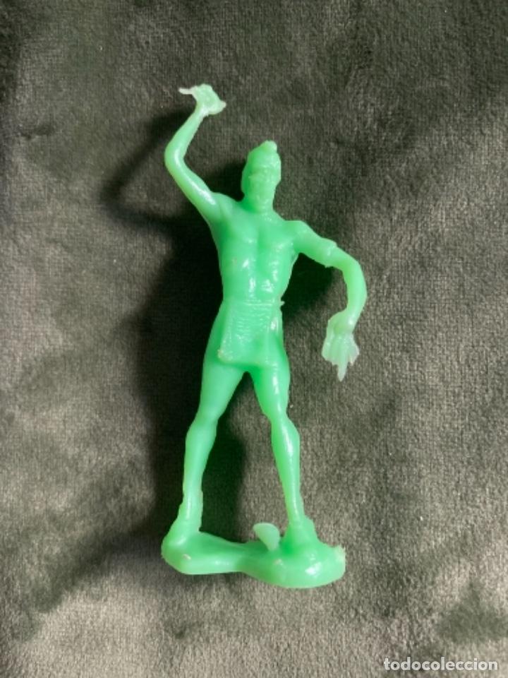 Figurines en Caoutchouc et PVC: ANTIGUA FIGURA DE HOMBRE NEANDERTAL CAVERN&Iacute;COLA