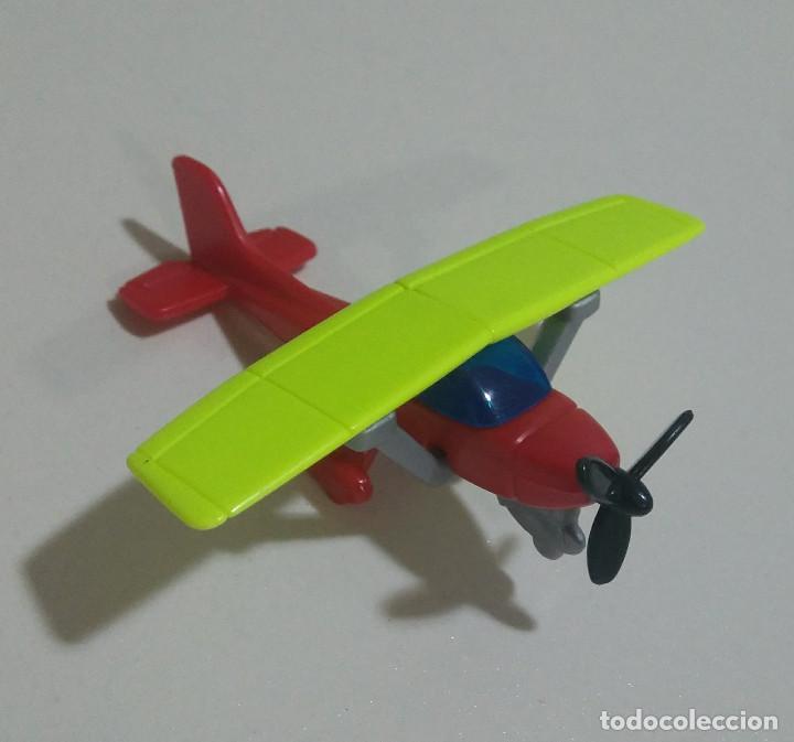 Figurines en Caoutchouc et PVC: avioneta avion kinder montable plane miniatura