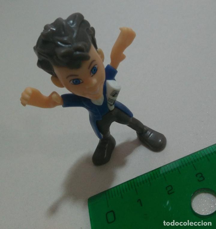 Figurines en Caoutchouc et PVC: kinder joy verano teen idols idol mu&ntilde;eco miniatura musico beethoven mu&ntilde;equito figurita idol