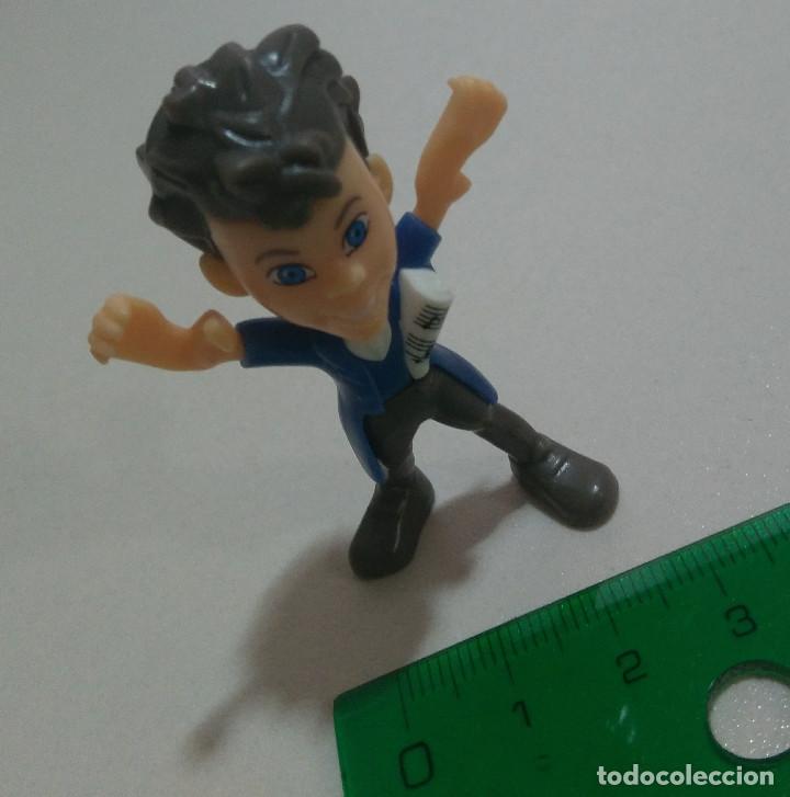 Figurines en Caoutchouc et PVC: kinder joy verano teen idols idol mu&ntilde;eco miniatura musico beethoven mu&ntilde;equito figurita