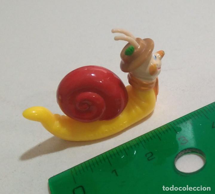 Figuras de Borracha e PVC: kinder Magic Roundabout carrusel magico caracol miniatura mini mu&ntilde;eco figura dougal encantado manege