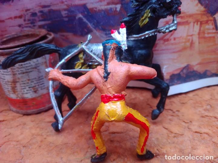 Figuras de goma y PVC: Indio con caballo de comansi - Foto 3