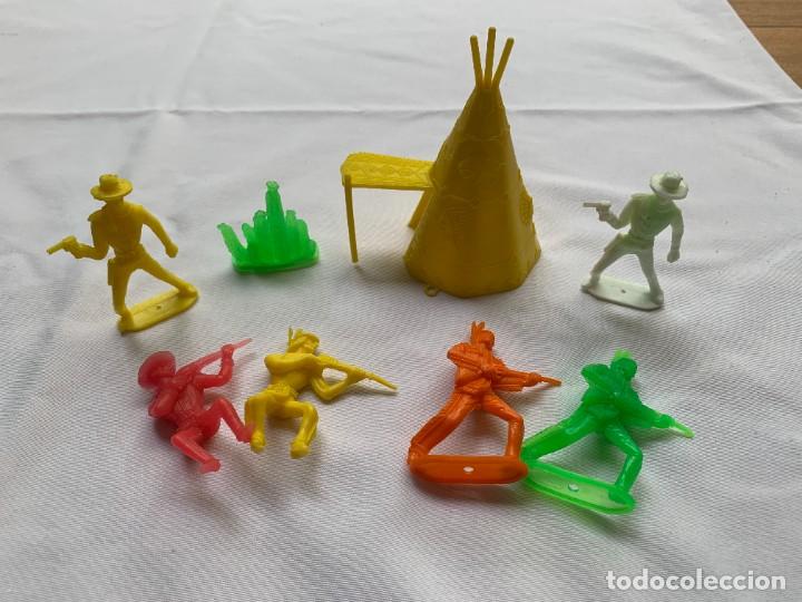 Figuras de goma y PVC: LOTE 8 FIGURAS COMANSI - INDIOS Y VAQUEROS - Foto 1