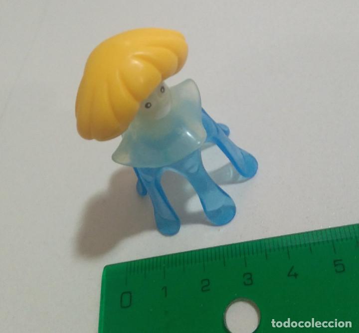 Figuras de Borracha e PVC: medusa kinder marino rubia secundario
