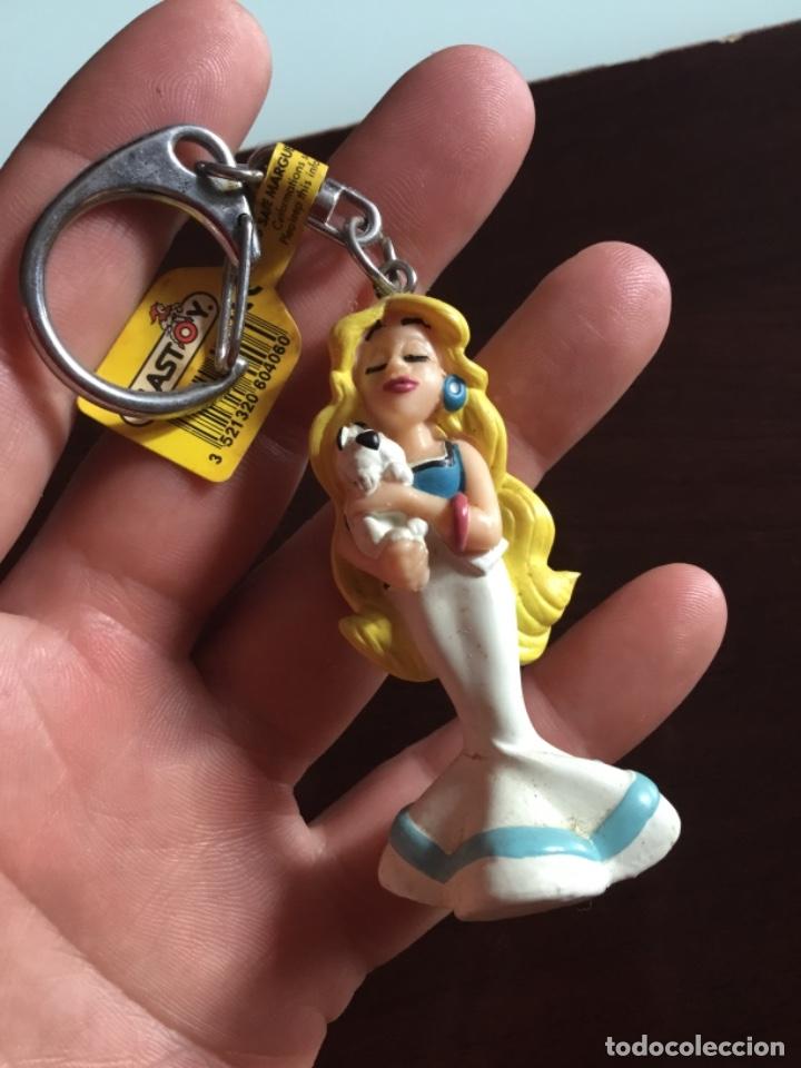 Figuras de goma y PVC: Figura asterix mujer - Foto 1