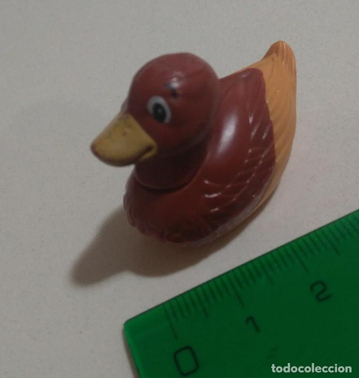 Kinder &Uuml;berraschung: pato kinder mu&ntilde;eco montable animal duck