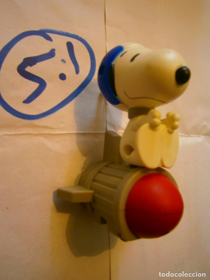 Figuras de Goma y PVC: SNOOPY EN NAVE