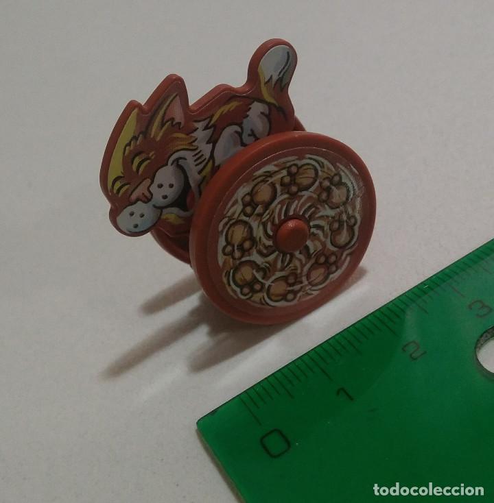 Figuras de Borracha e PVC: gato callejero cat kinder secundario ruedas montable