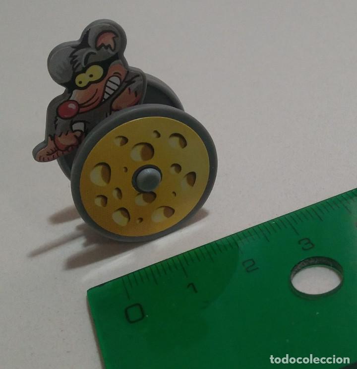 Figuras de Borracha e PVC: raton mouse ratoncito queso kinder secundario ruedas montable