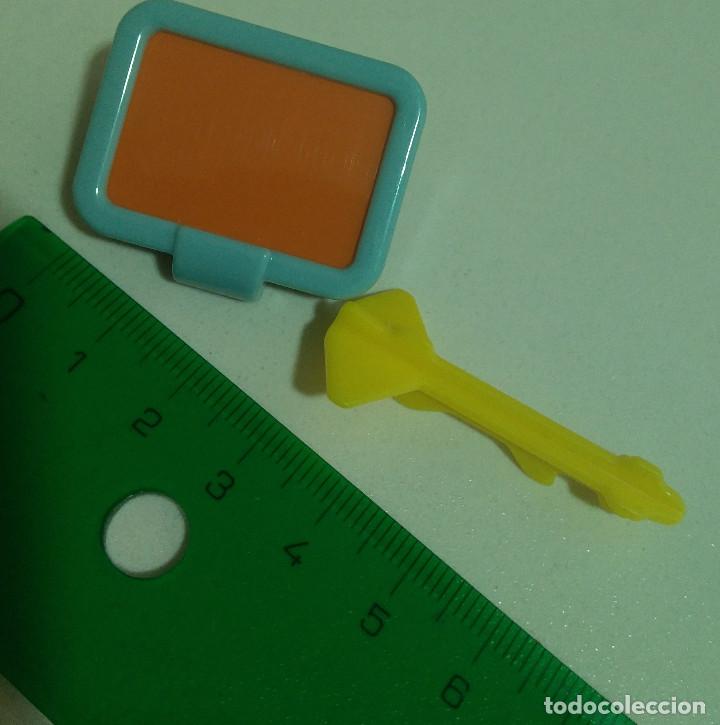 Figuras de Borracha e PVC: kinder secundario pantalla serie en