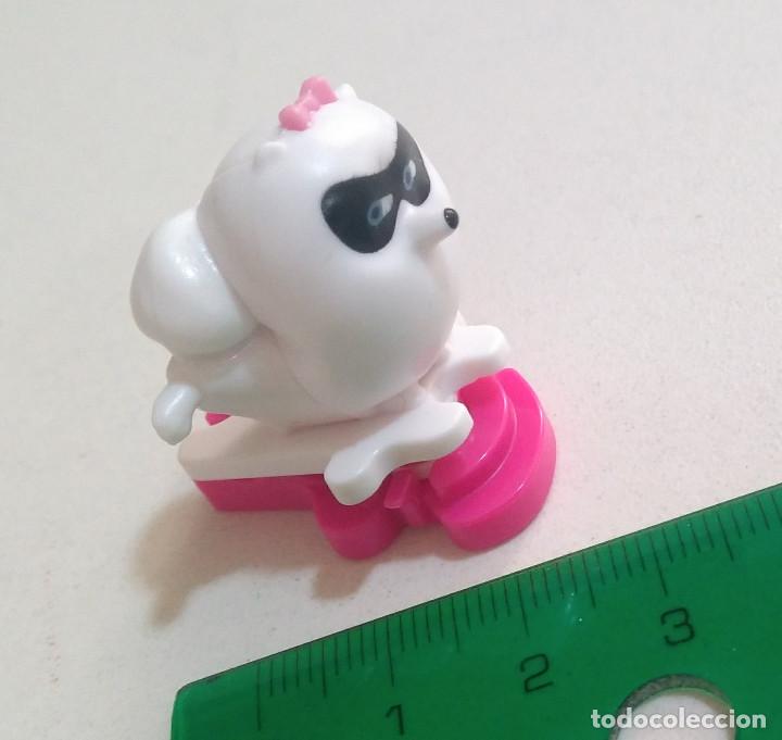 Kinder &Uuml;berraschung: perrita pets mu&ntilde;eco mascotas pelicula miniatura mini mu&ntilde;eco dog