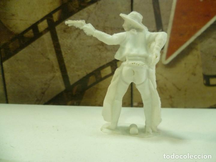 Figuras de goma y PVC: Vaquero pl&aacute;stico Reamsa-NUEVO - Foto 2