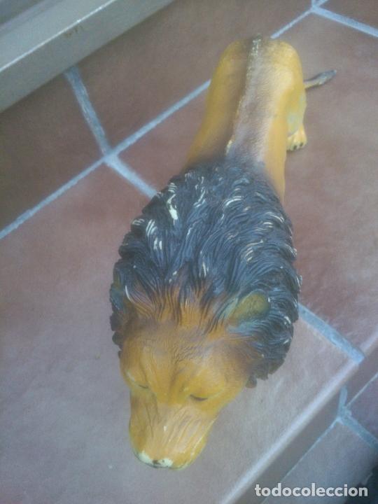 Figuras de goma y PVC: GRAN LEON GOMA - Foto 2