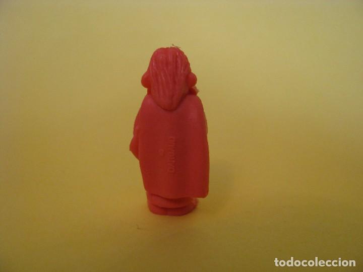 Figuras de goma y PVC: DUNKIN ASTERIX DARGAUD. DRUIDA ARBITRO. ROSA, - Foto 2