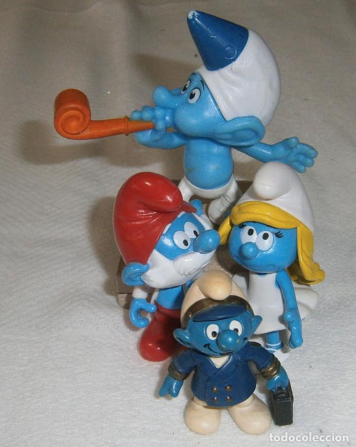Figuras de Goma y PVC: lote de cuatro figuras pitufos