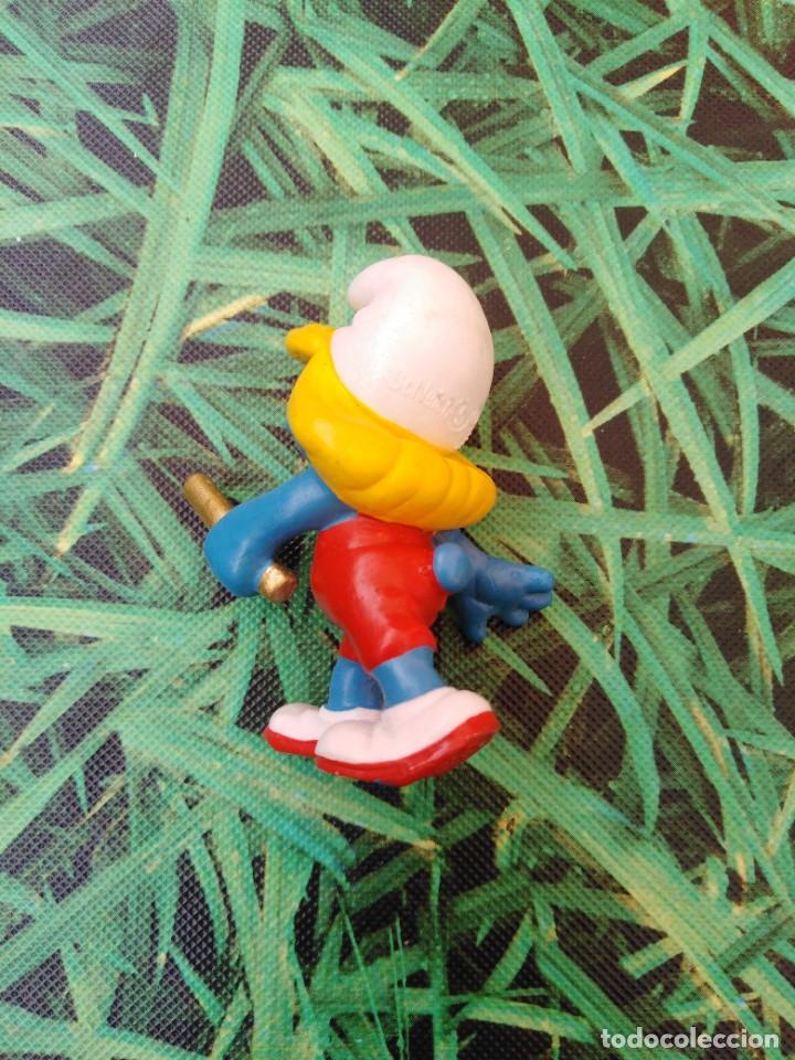 Figuras de goma y PVC: Lote Pitufinas de goma - Foto 4