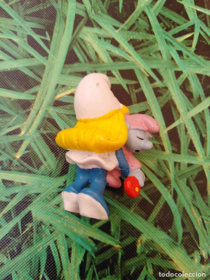 Figuras de goma y PVC: Lote Pitufinas de goma - Foto 13