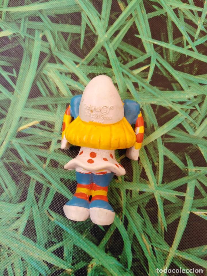 Figuras de goma y PVC: Lote Pitufinas de goma - Foto 19