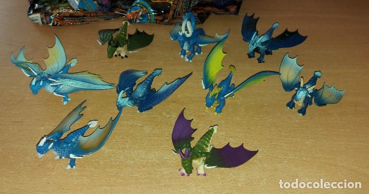 Figuras de Goma y PVC: 9 DRAGONES COMBATE GIGANTES DE UBISOFT CON CARDS GEMAS SOBRES