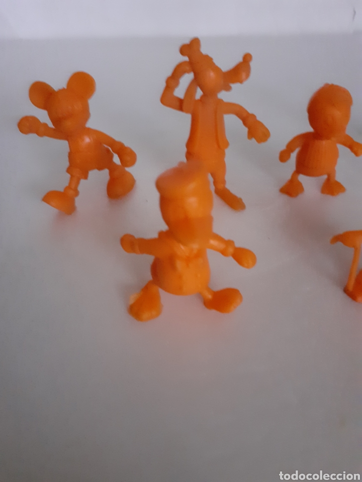 Figuras de goma y PVC: FIGURAS TIPO DUNKIN WARNER BROSS - Foto 3