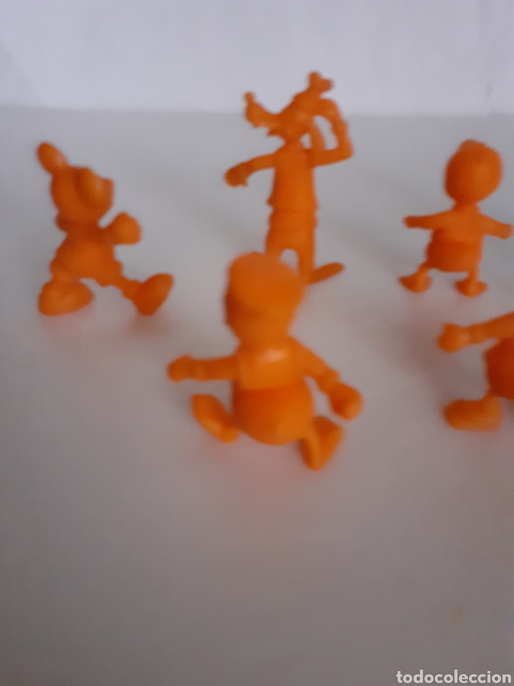 Figuras de goma y PVC: FIGURAS TIPO DUNKIN WARNER BROSS - Foto 4