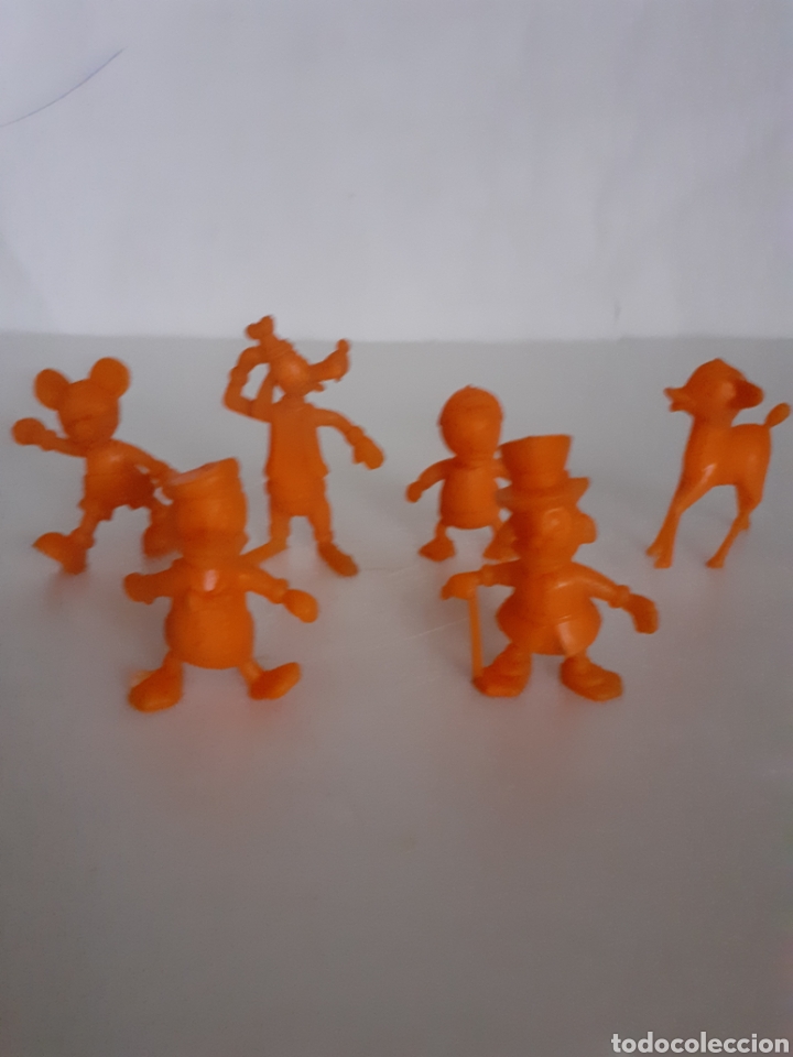 Figuras de goma y PVC: FIGURAS TIPO DUNKIN WARNER BROSS - Foto 1