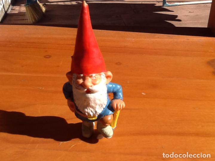 Figuras de goma y PVC: DAVID EL GNOMO LE&Ntilde;ADOR - Foto 1