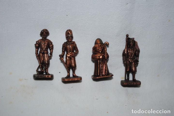 Figuras de goma y PVC: DUNKIN , LOTE DE 4 FIGURAS , VARIADAS . - Foto 1