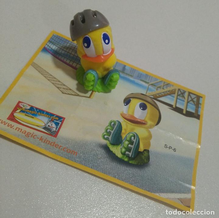 Figure di Gomma e PVC: KINDER pollo pascua terciopelo skater bpz papel mu&ntilde;eco pollito figuta figurita mu&ntilde;eco mu&ntilde;equito