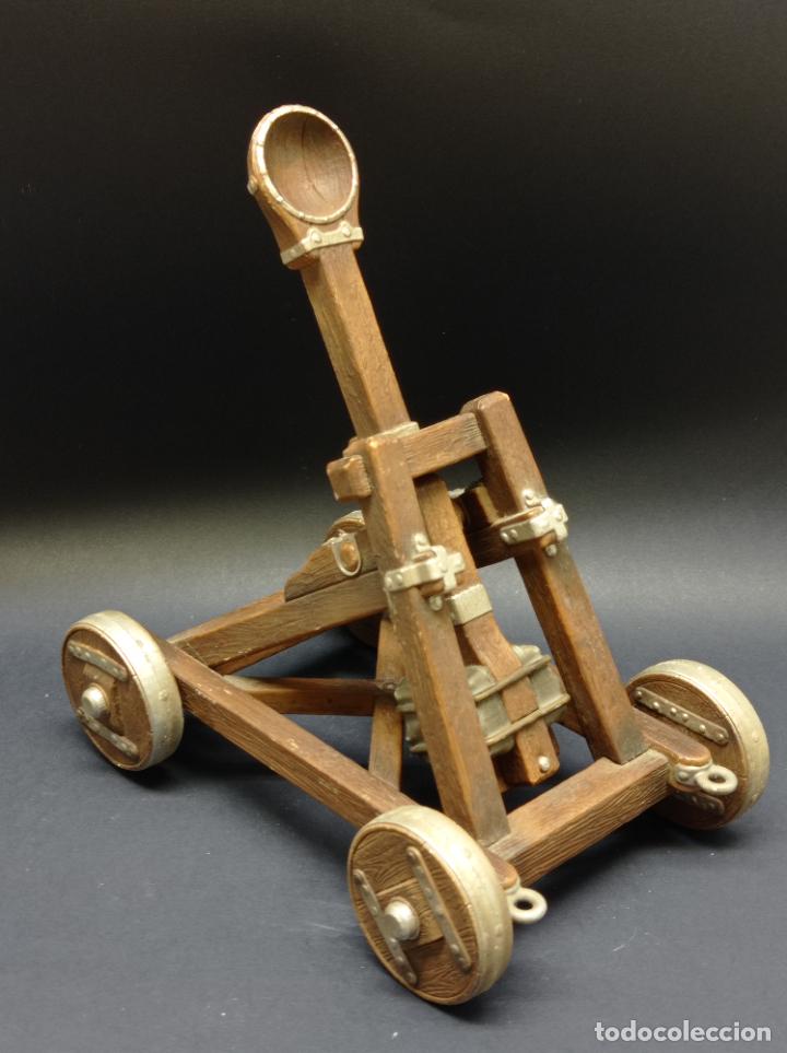 Figuras de goma y PVC: 19 cm catapulta medieval asedio castillo - Foto 1