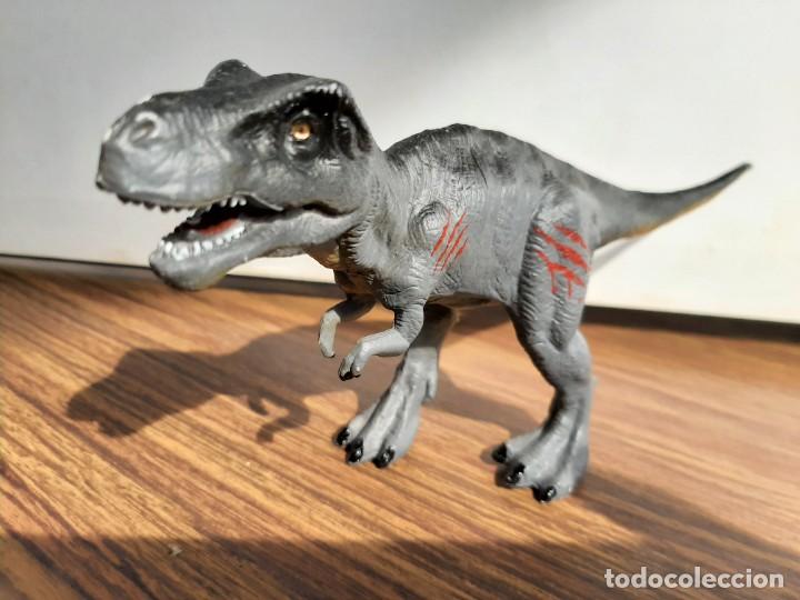 Figuras de goma y PVC: Tiranosaurus Rex goma. - Foto 1