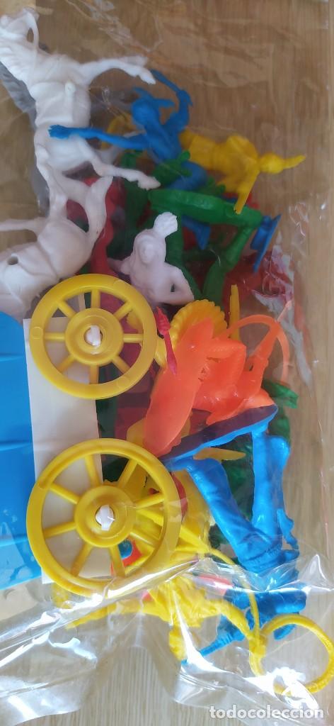 Figuras de goma y PVC: CARAVANA DEL OESTE - Foto 2